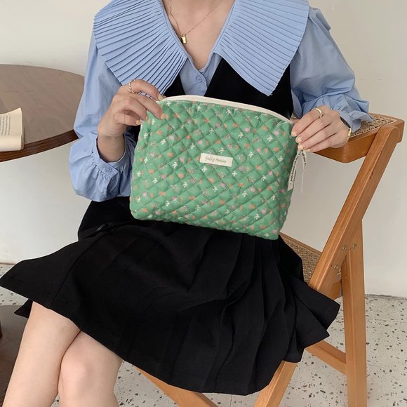 Women Kawaii Floral Cosmetic Large Travel Toiletry Cosmetic Pouch Creamy Green - Picture 6 of 8